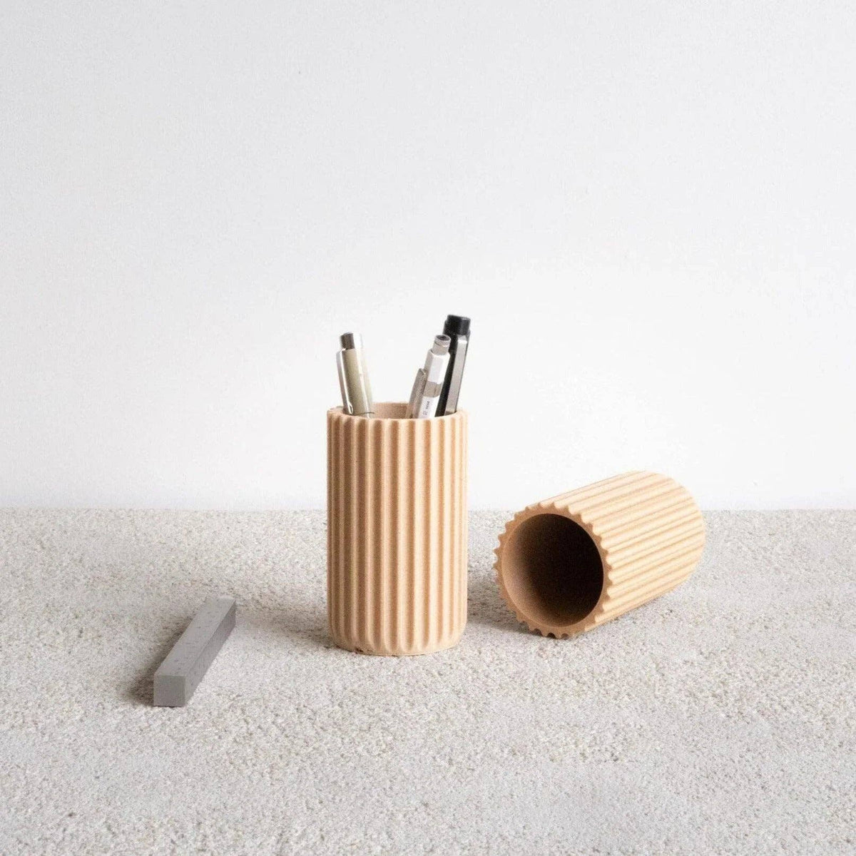 Stockholm bio-composite pen holder